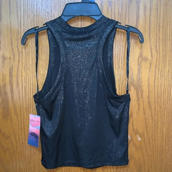 NWT. Shimmering Black Sleeveless Top - Picture 3 of 4